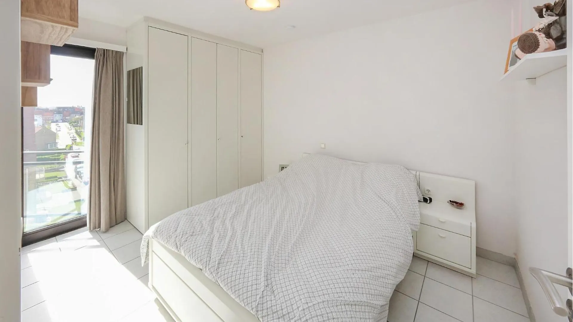 Lovely Apartment In Oostende With Kitchen Οστένδη